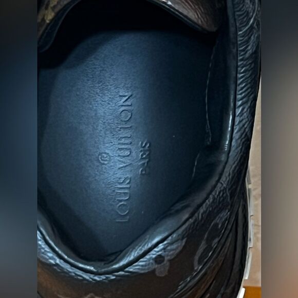 Louis Vuitton Authentic Run Away Sneaker Tri-Color Size UK7 Mens  Box & Dust bag - Picture 9 of 13